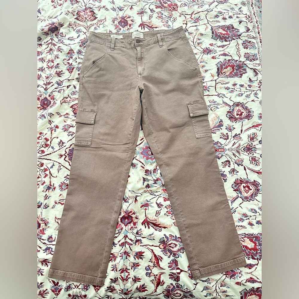 Universal Thread high rise slim straight